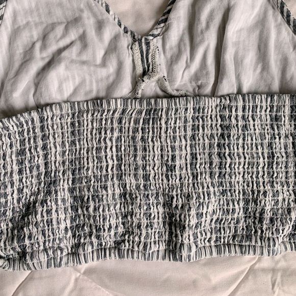 American Eagle Halter Top - Picture 3 of 5